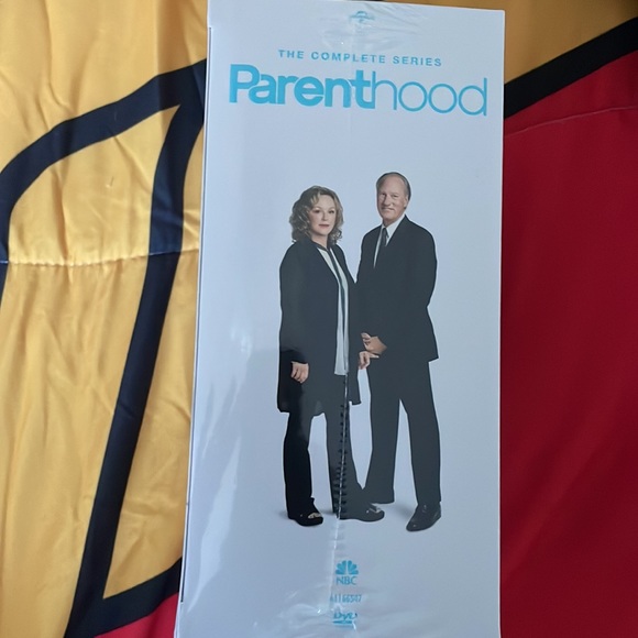 The complete series of Parenthood - Picture 2 of 4